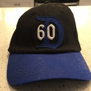 Disneyland 60 year Diamond celebration hat🐭⭐️💫💎